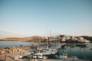 about kythnos porto klaras boats in Loutra port