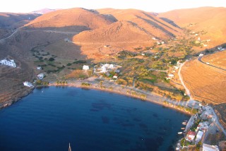 beaches porto klaras apokrousi on Kythnos island