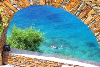 beaches porto klaras snorkeling in crystal clear beach on Kythnos Island